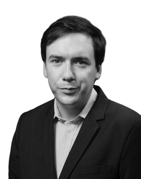 h.e. Euan Mackway-Jones