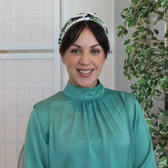 dr Sara Powell